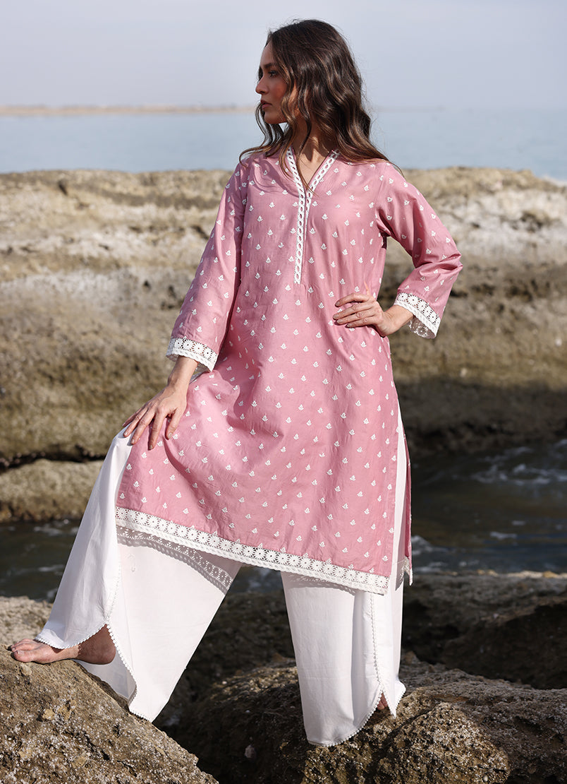 embroidered-kurta