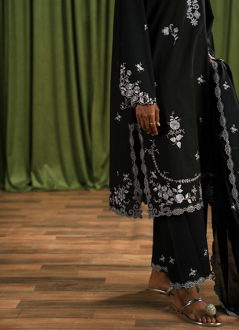 3-pc-embroidered-suit