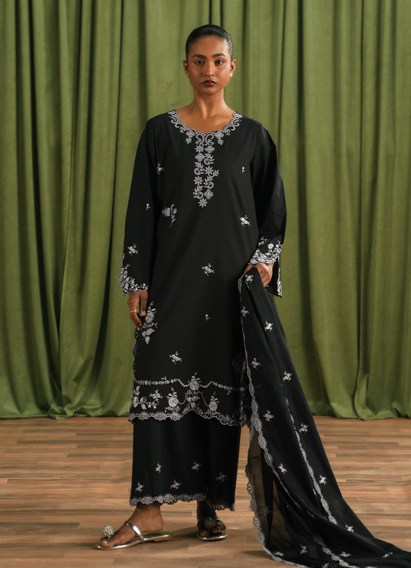 3-pc-embroidered-suit