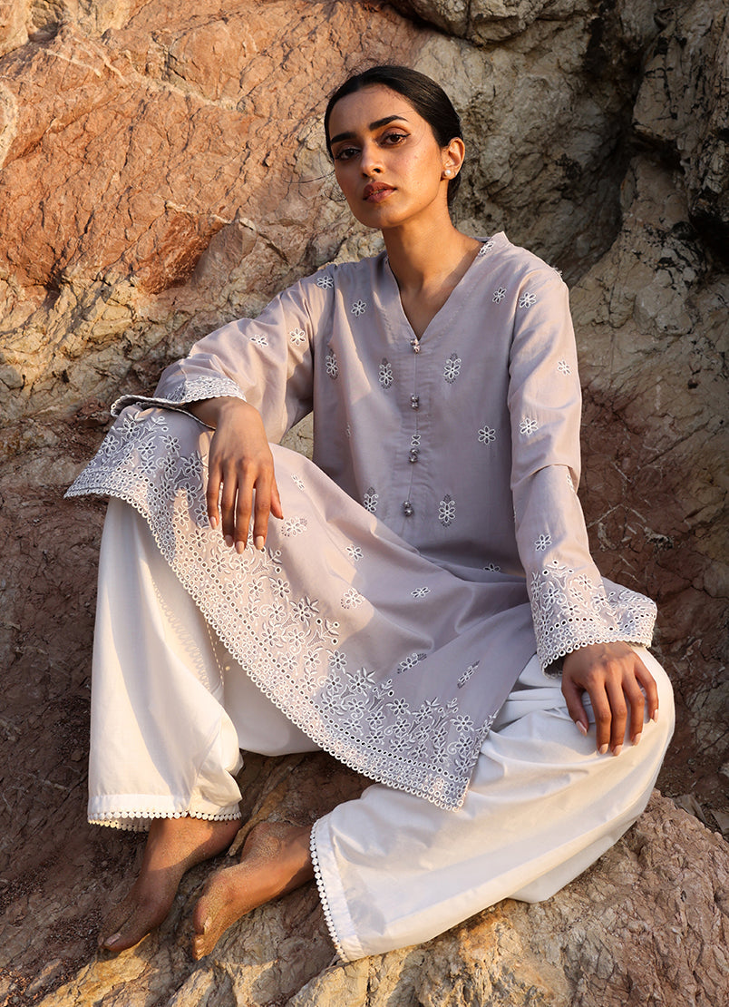 embroidered-kurta