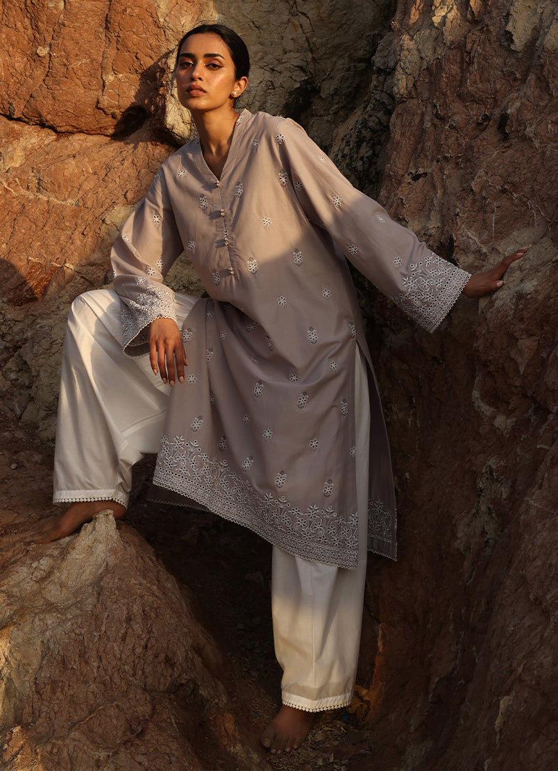 embroidered-kurta