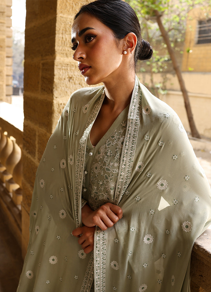 3-pc-chiffon-embroidered-suit