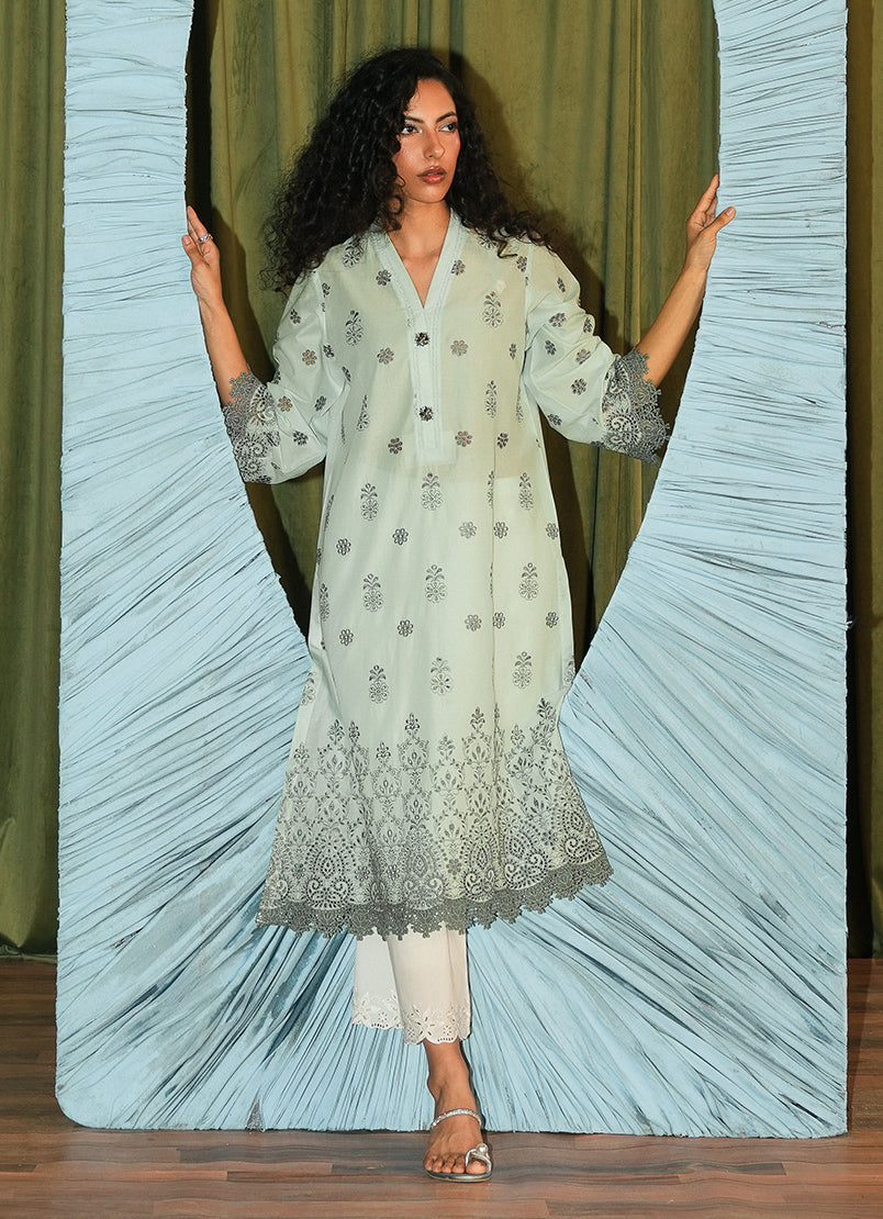 embroidered-kurta
