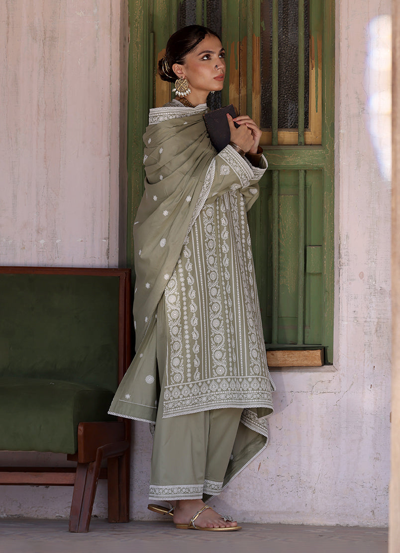 3-pc-embroidered-suit