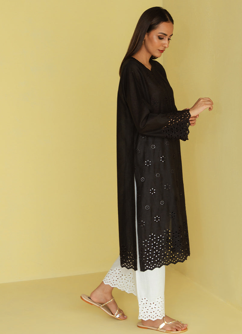 black-schiffli-embroidered-kurta