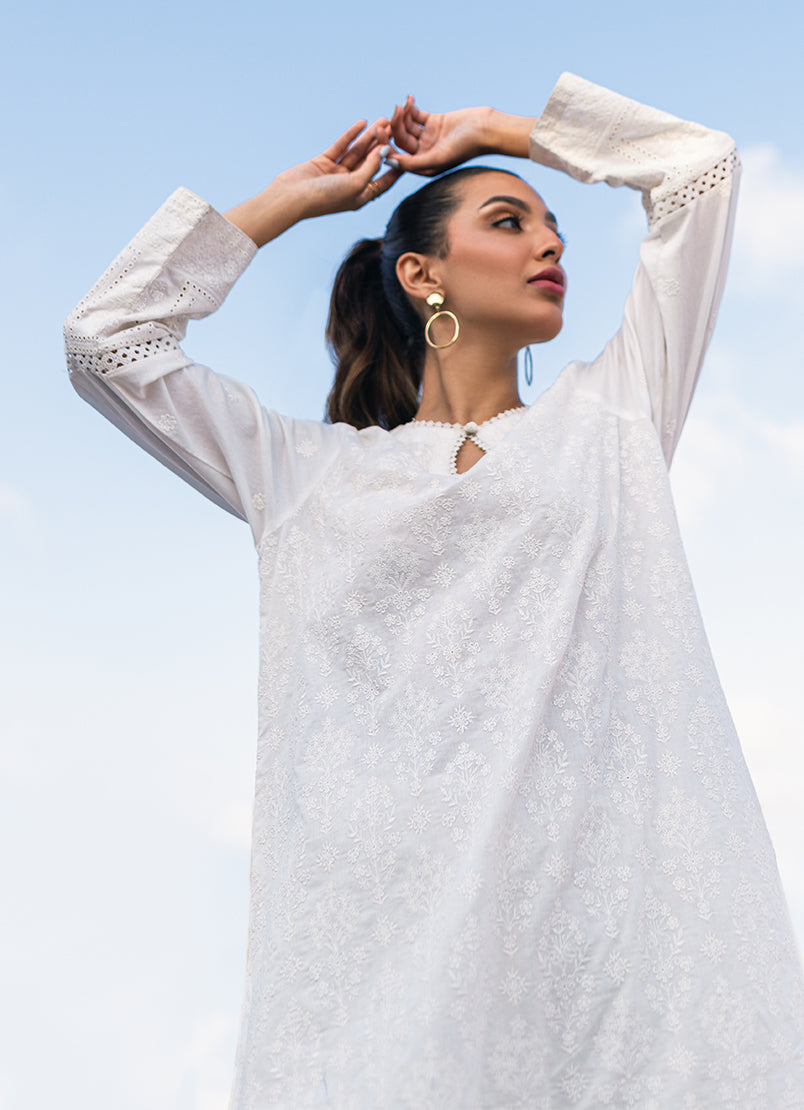 chikankari-embroidered-kurta