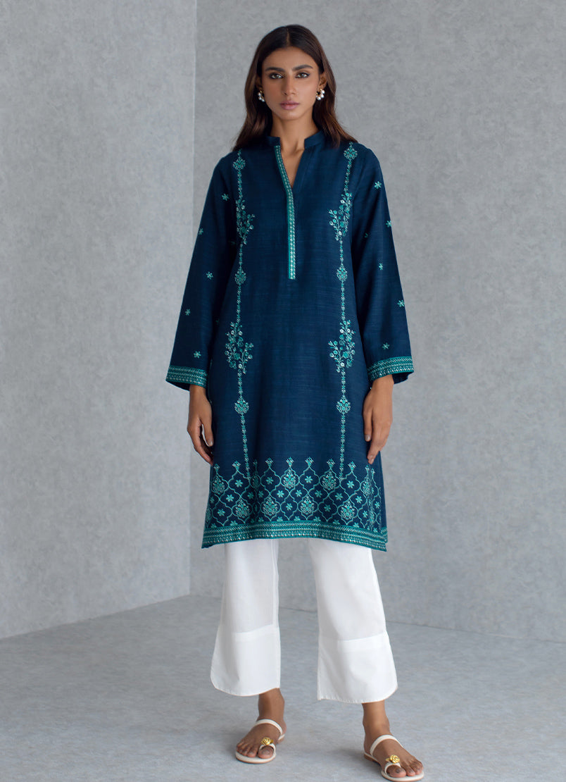 navy-blue-khaddar-embroidered-kurta