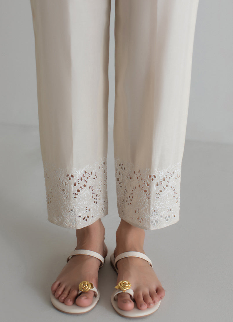 schiffli-embroidered-pant