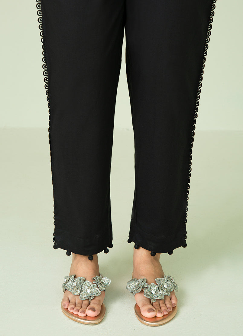 black-lace-pant